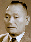 4th governor Lee Seong-deuk