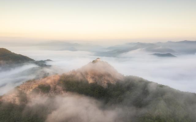 구름 위의 쉼터(입선)