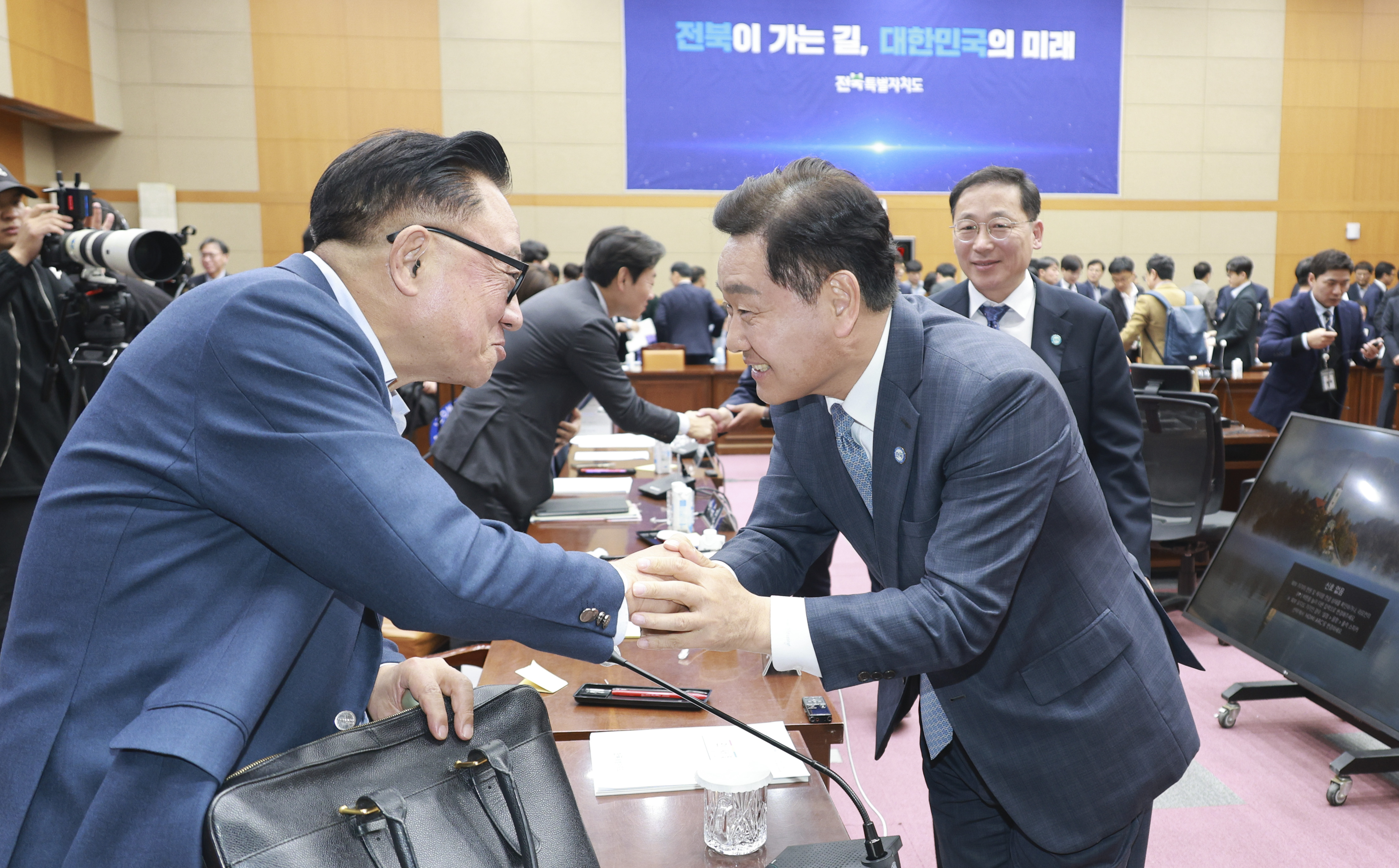 2025년 국회 행정안전위원회 전북특별자치도 국정감사 이미지(6)