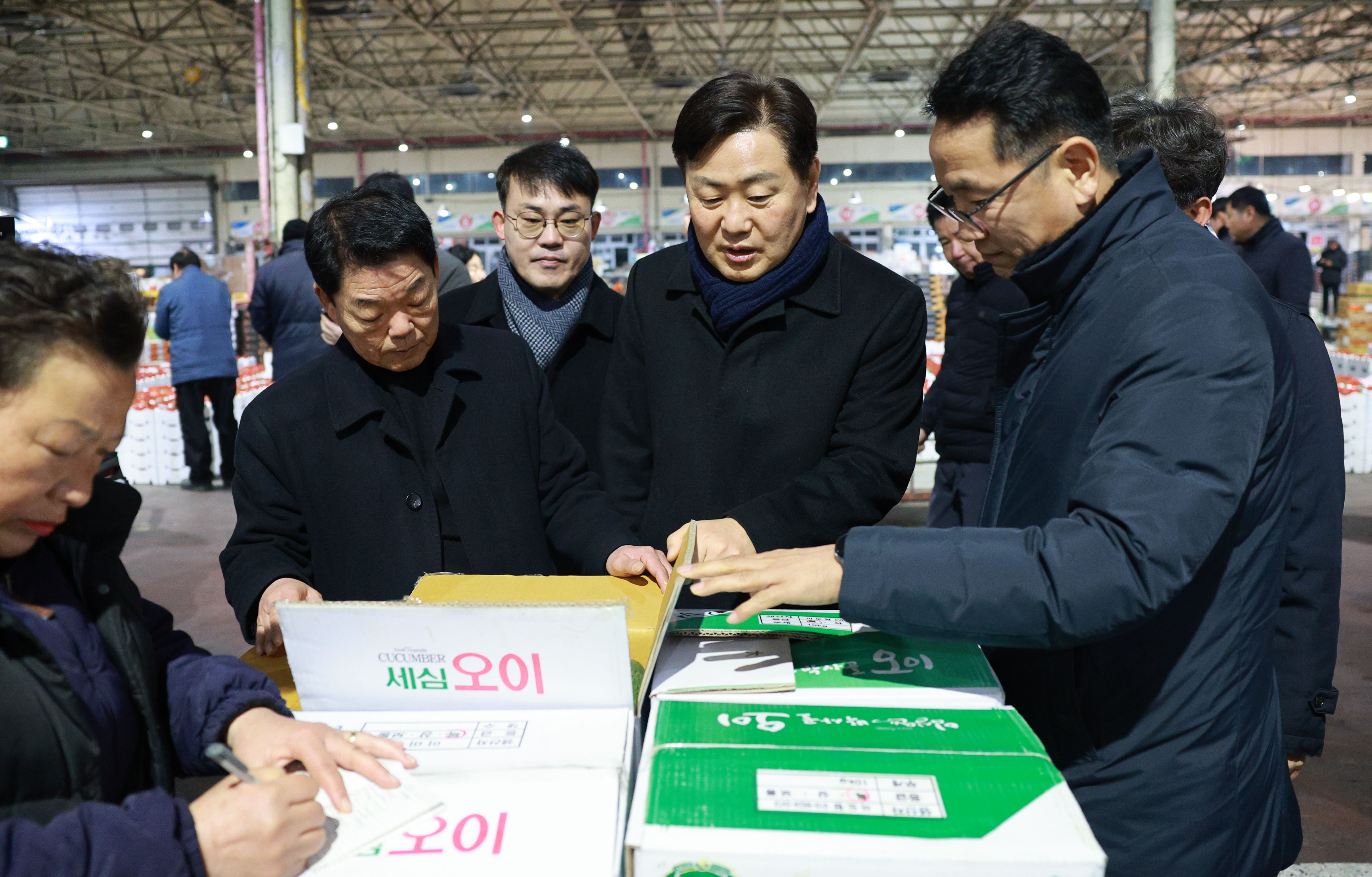 전주시 농수산물도매시장 민생현장 방문 이미지(2)