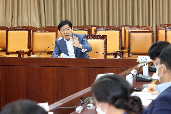 일자리경제본부의 업무보고