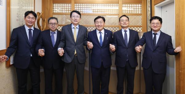 도지사-성CSR  ‘청년희망터’ ‘희망디딤돌’사업 협력관련 면담