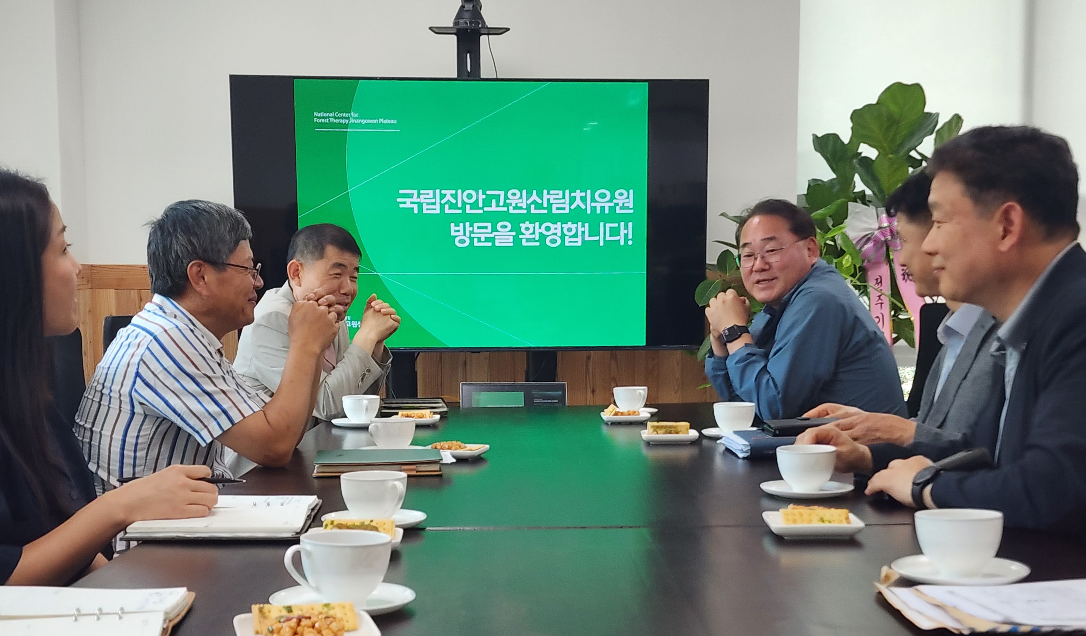 전북자치도, 국립진안고원산림치유원 개원 준비 ‘협력’ 이미지(1)