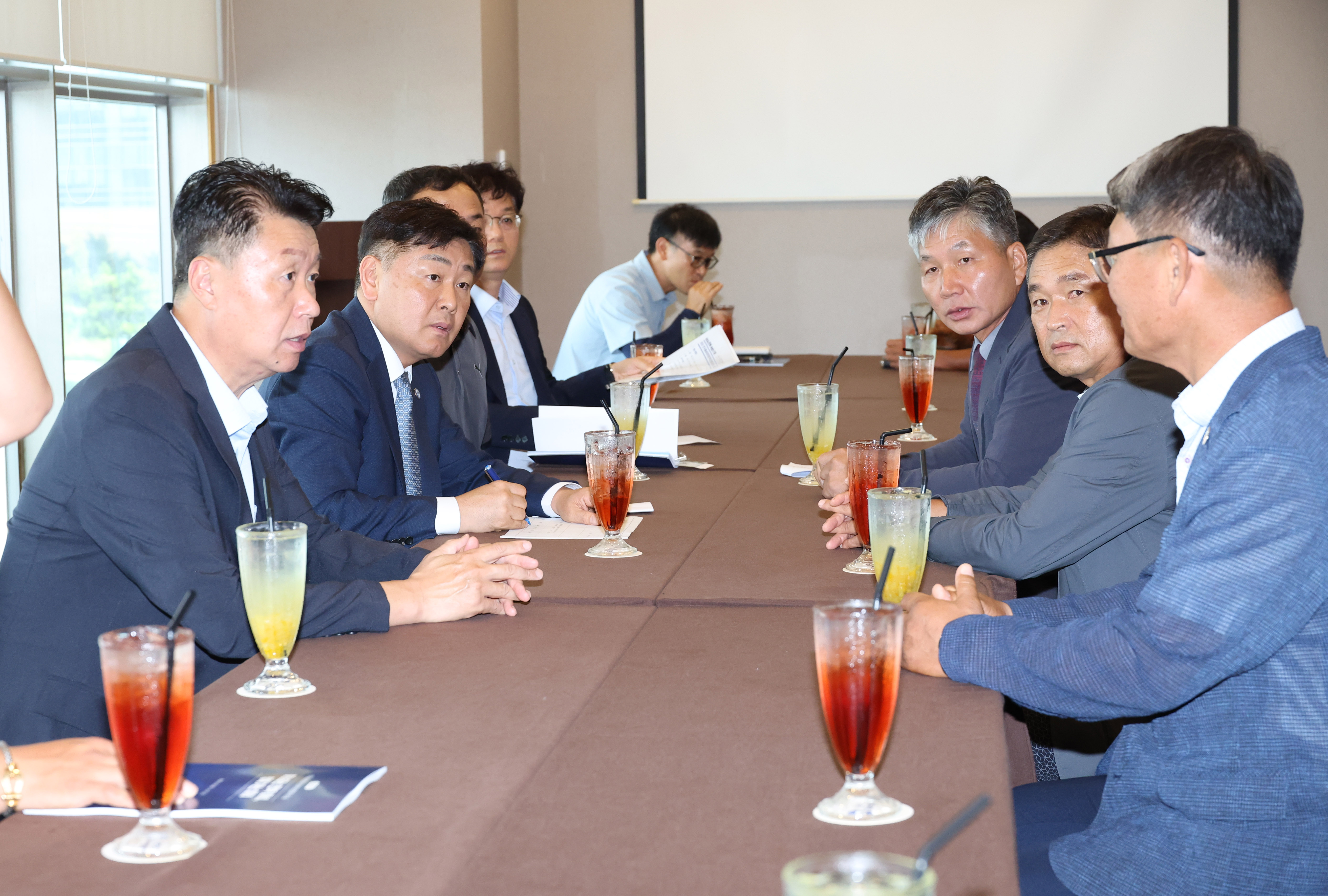 한국들녘경영체 전북특별자치도 워크숍 개최 - 하나되는 들녘경영체, 전북특별자치도와 함께- 이미지(3)