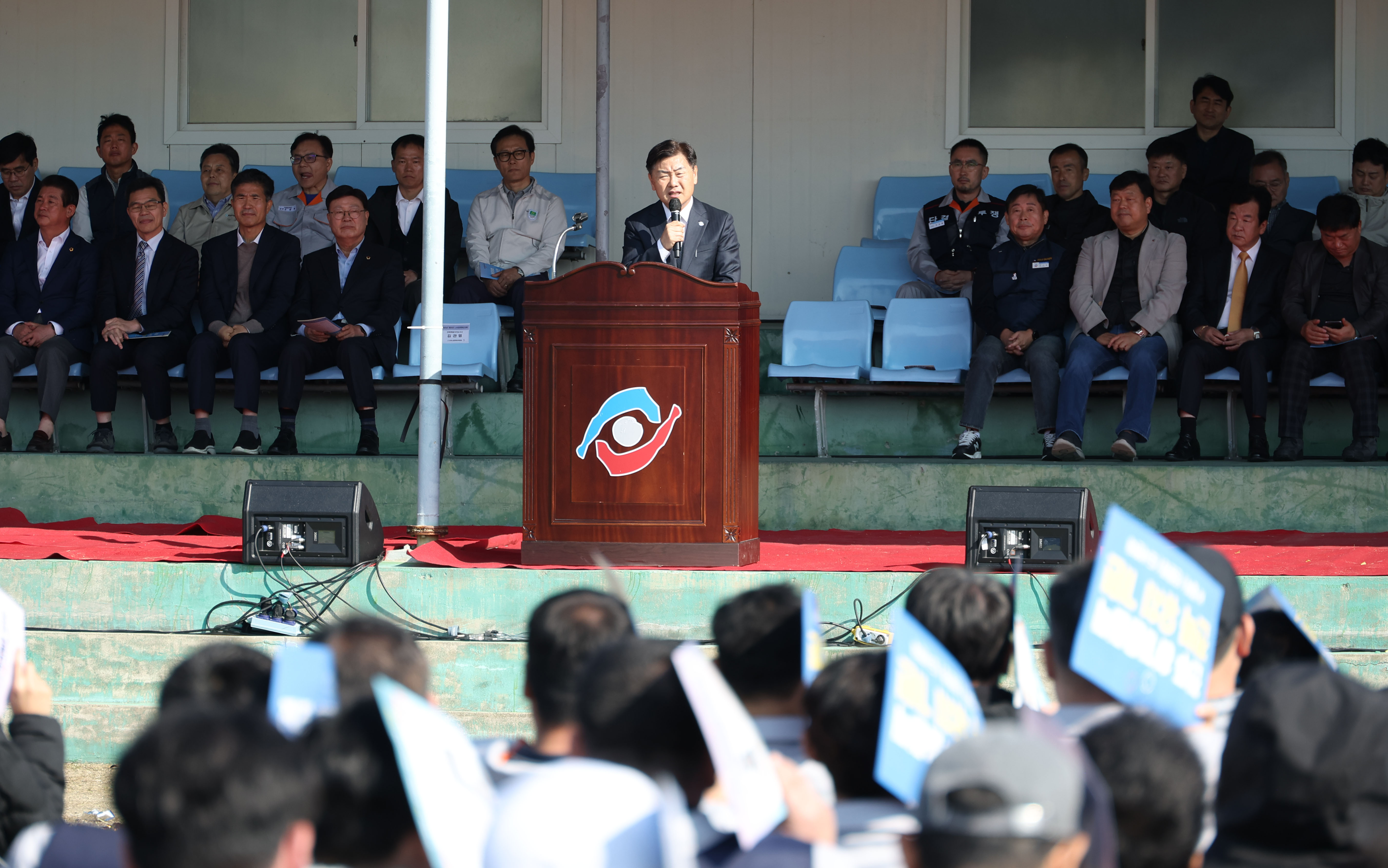 노사가 함께 뛰다! 전북도, 제35회 노사발전 한마음 대회 성황리 개최 이미지(2)