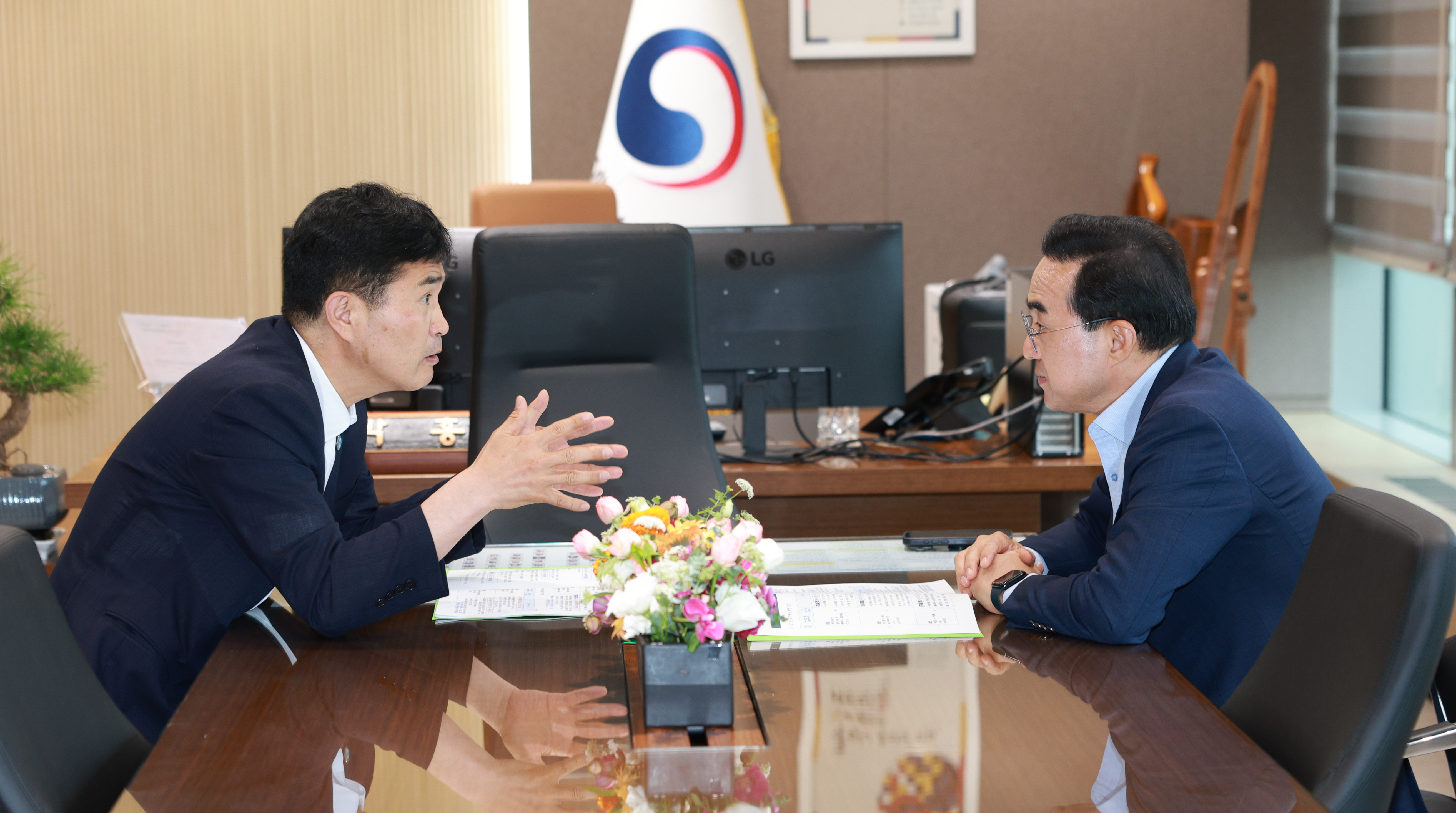 이원택 지사, 취임 첫 중앙부처 행보 …국가예산, 성장엔진 확보 총력 이미지(1)