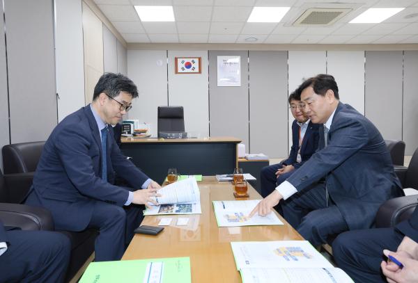 “지금이 골든타임”  김관영 지사, 2026년도 국가예산 확보 총력