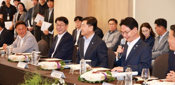 도-시군, 전북발전 위해“연대와 상생 ”한목소리
