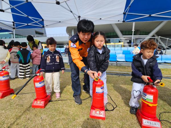 전북특별자치도소방본부, 도내 미취학 아동 전기·소방 안전체험 행사 개최