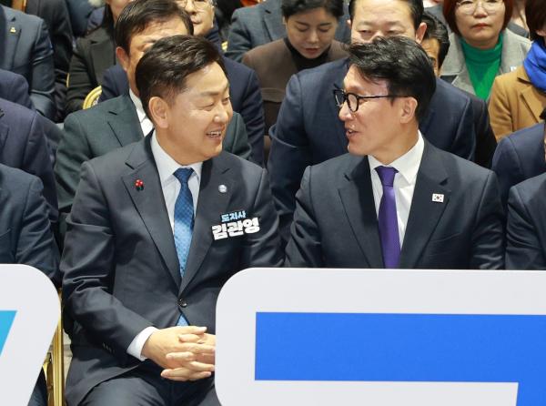 ‘새만금·피지컬AI·그린바이오’ 김민석 총리 “전북 미래산업 테스트베드로”