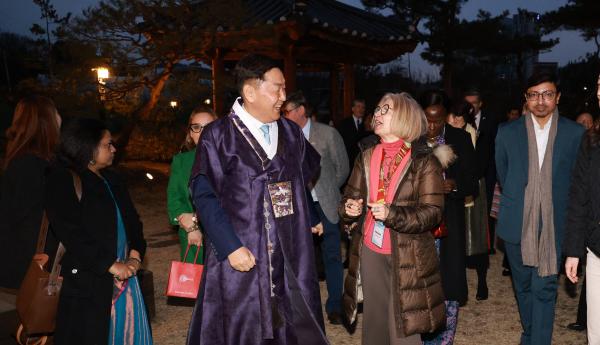 전북자치도, 26개국 외교사절단 초청  ‘전북형 문화외교’전개