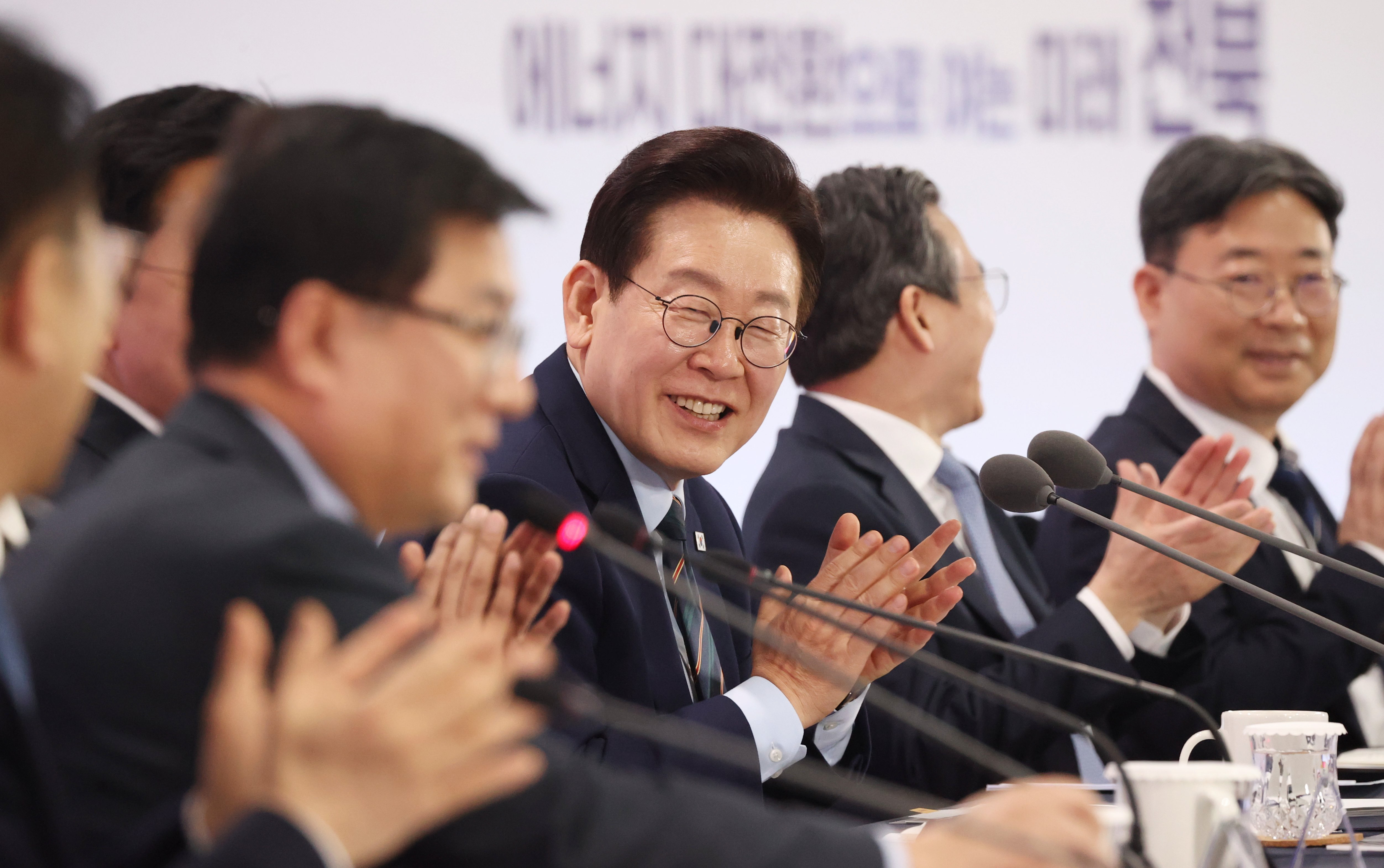 「全北の心を聞く」 大統領と道民が頭を寄せ合った全北タウンホールミーティング image(4)