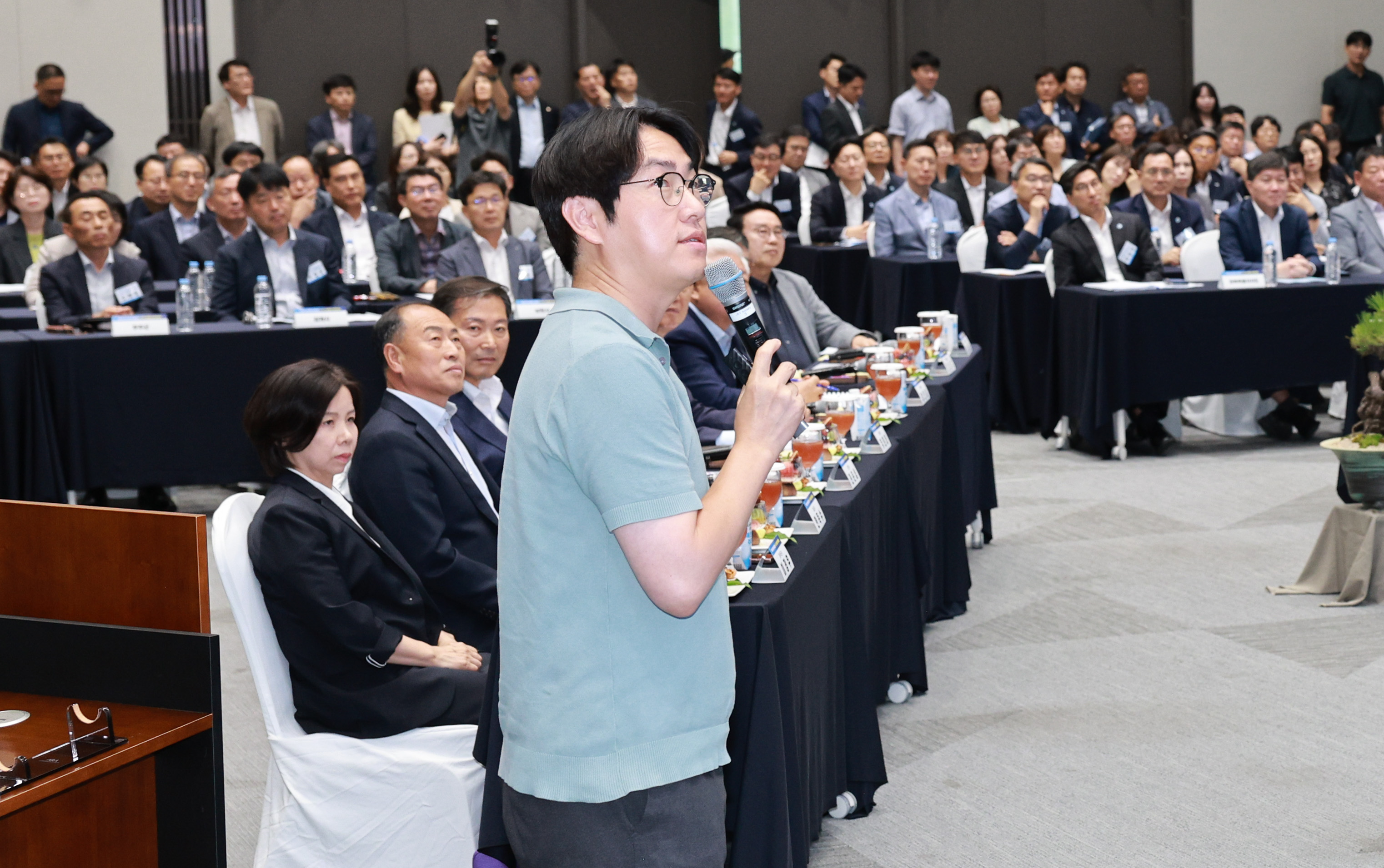 前青瓦台AI企划首席河正宇表示：“全北用体能AI将大家连接为一体” image(3)
