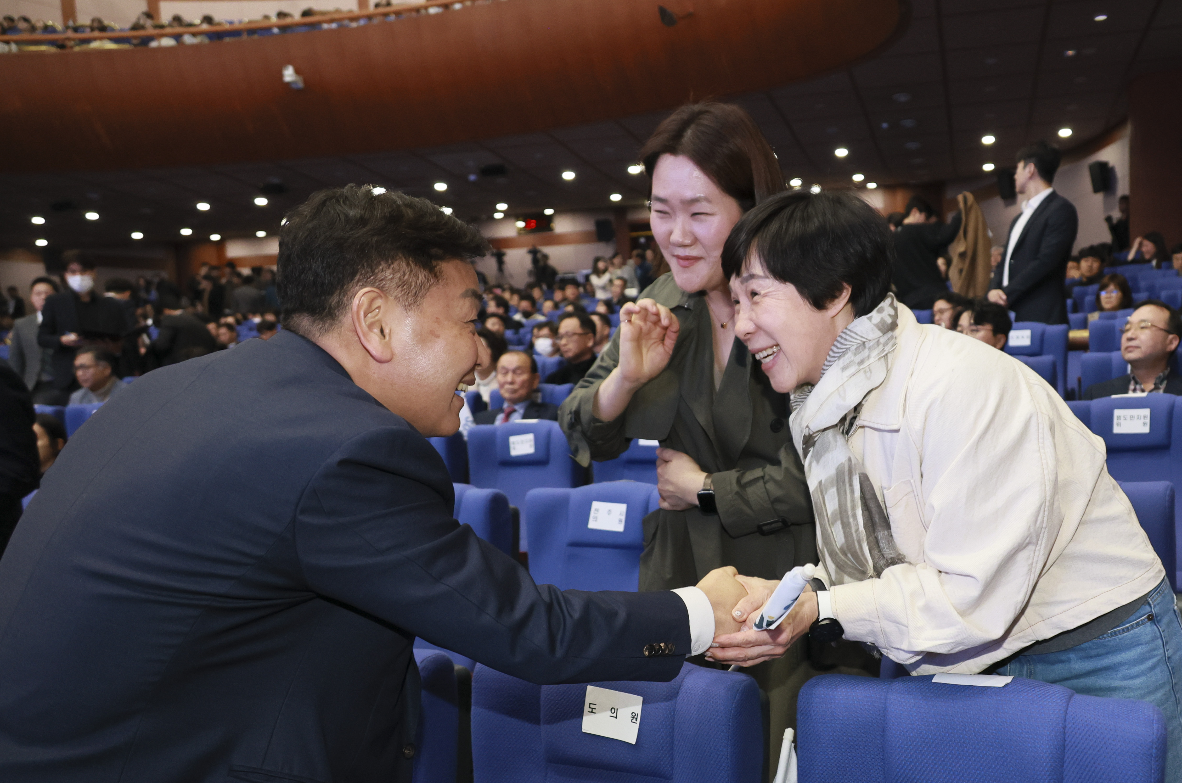 Let’s make sure to win the bid for the 2036 Jeonju Summer Olympic Games! Powerful leap toward the world with residents’ wishes 이미지(1)