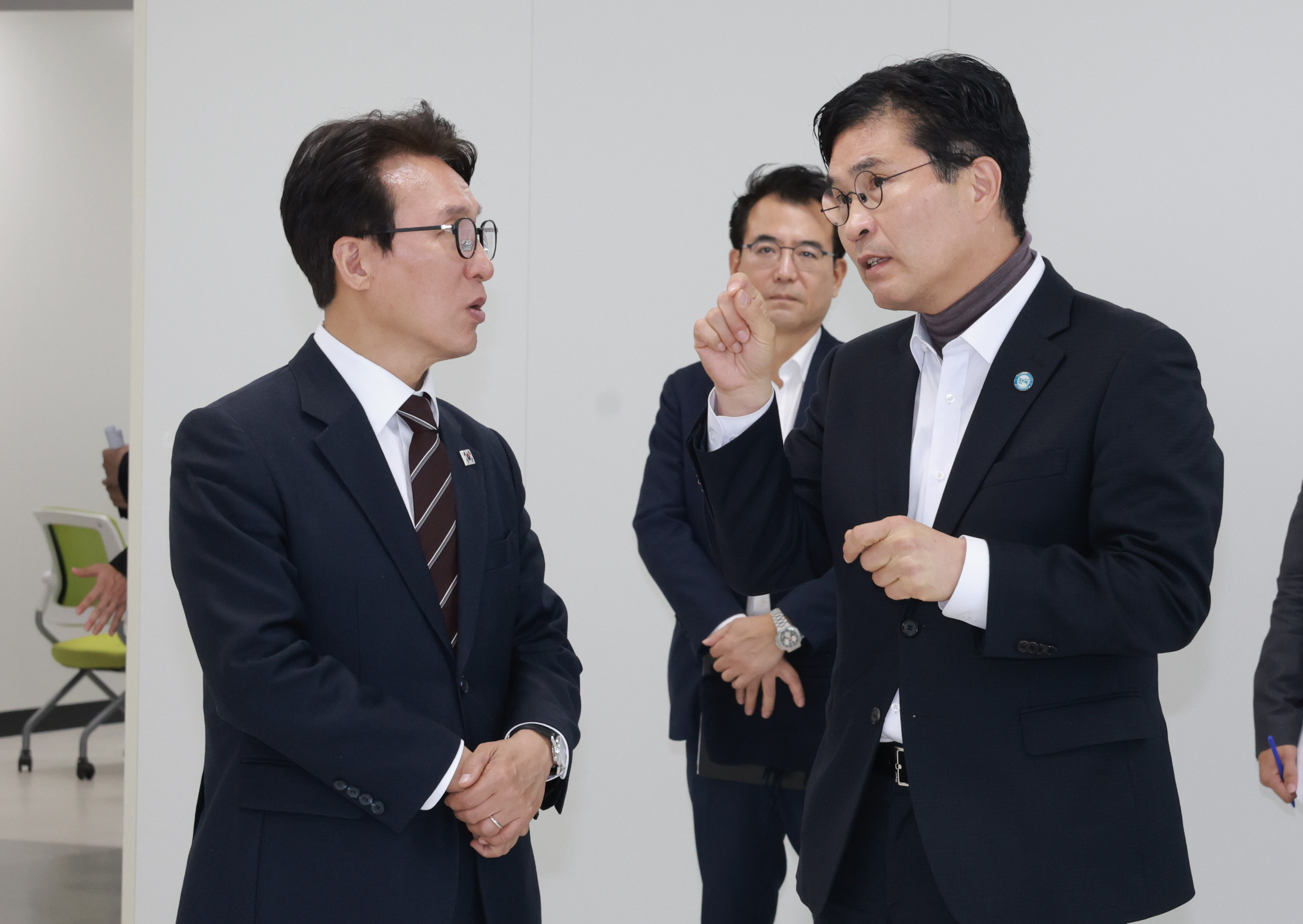 국회 메가성장특위 새만금 현장 간담회 이미지(5)